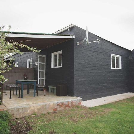 Beyond Urban Cottages Стормсривер Экстерьер фото